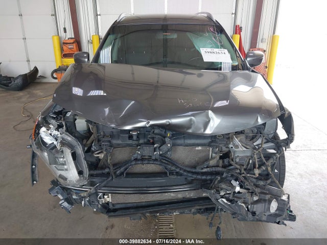 Nissan ROGUE SV 2018 JN8AT2MTXJW450768 Image 12