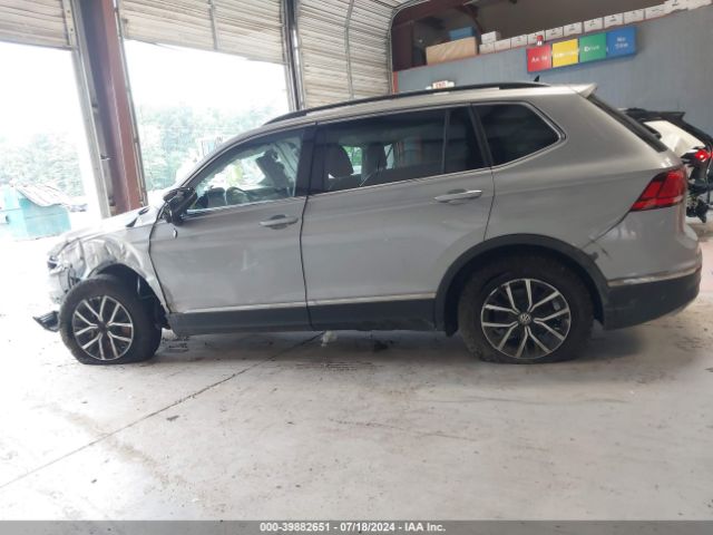 3VV2B7AXXMM139189 Volkswagen Tiguan 2.0t Se/2.0t Se R-line Black/2.0t Sel