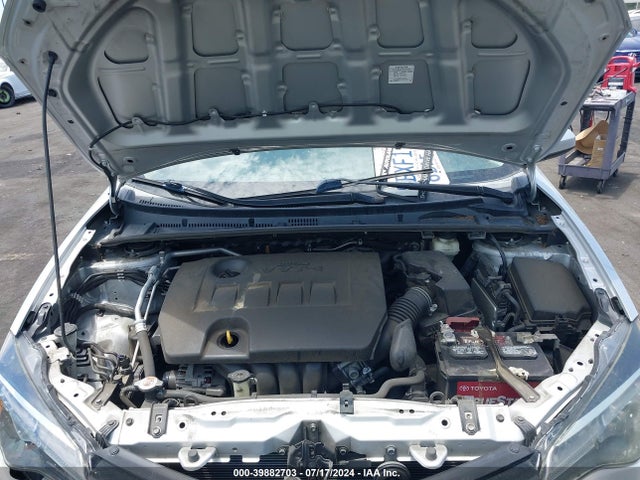 5YFBURHE9JP761523 Toyota COROLLA LE