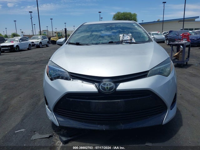 5YFBURHE9JP761523 Toyota COROLLA LE