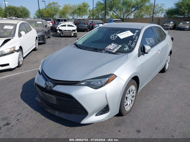 5YFBURHE9JP761523 Toyota COROLLA LE