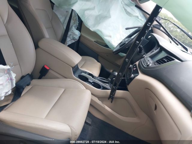 KM8J3CA21HU378471 Hyundai Tucson Limited