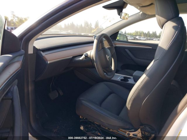 7SAYGDEEXNF544835 Tesla Model Y Long Range Dual Motor All-wheel Drive