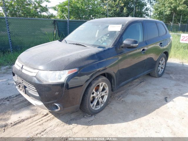 JA4AD3A35FZ001629 Mitsubishi Outlander Se