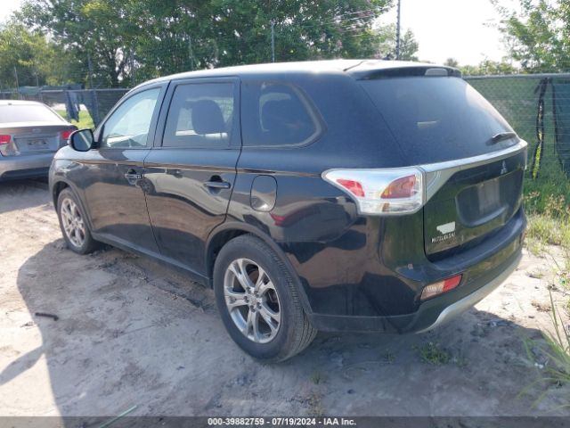 JA4AD3A35FZ001629 Mitsubishi Outlander Se