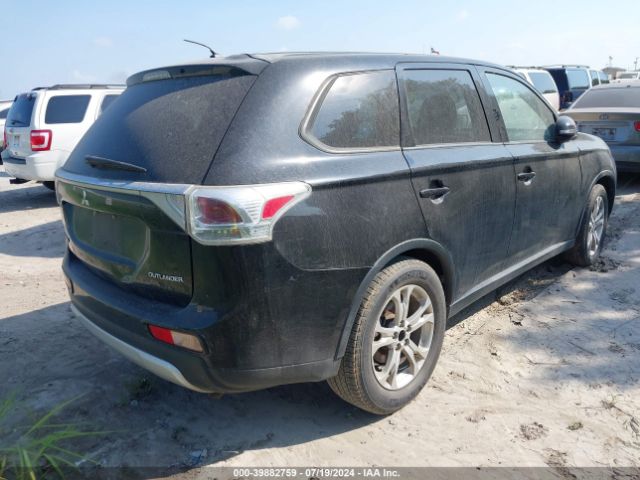 JA4AD3A35FZ001629 Mitsubishi Outlander Se