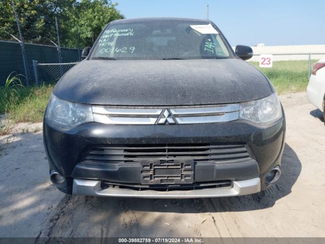 JA4AD3A35FZ001629 Mitsubishi Outlander Se