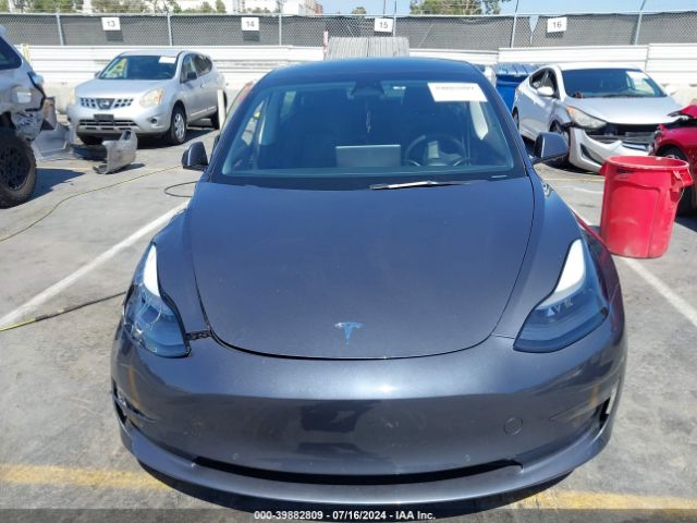 5YJ3E1EA5NF337570 Tesla Model 3 Rear-wheel Drive