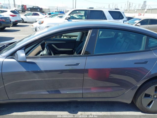 5YJ3E1EA5NF337570 Tesla Model 3 Rear-wheel Drive