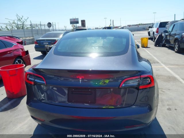 5YJ3E1EA5NF337570 Tesla Model 3 Rear-wheel Drive