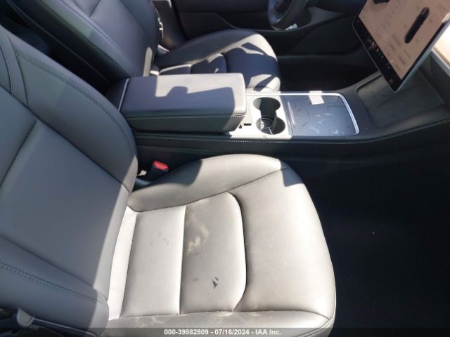 5YJ3E1EA5NF337570 Tesla Model 3 Rear-wheel Drive
