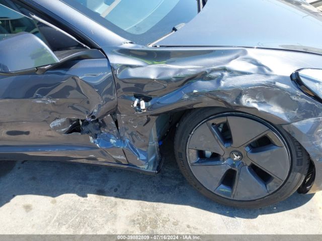 5YJ3E1EA5NF337570 Tesla Model 3 Rear-wheel Drive