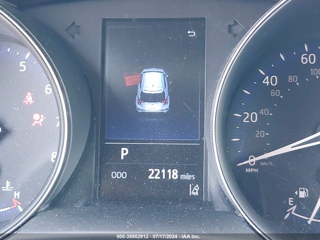 Toyota C-HR XLE 2020 NMTKHMBX6LR114538 Image 15