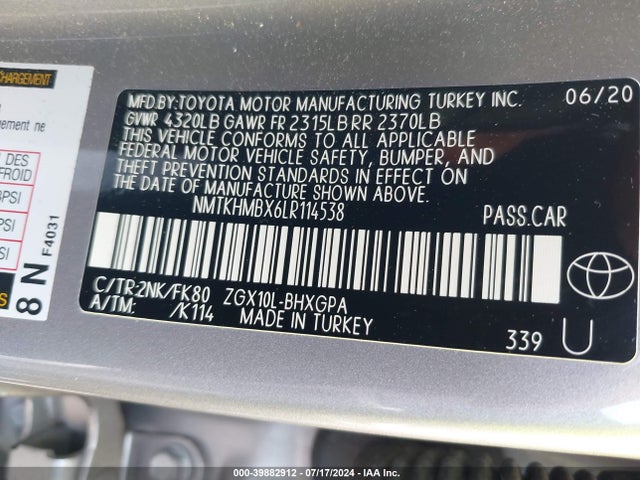Toyota C-HR XLE 2020 NMTKHMBX6LR114538 Image 9