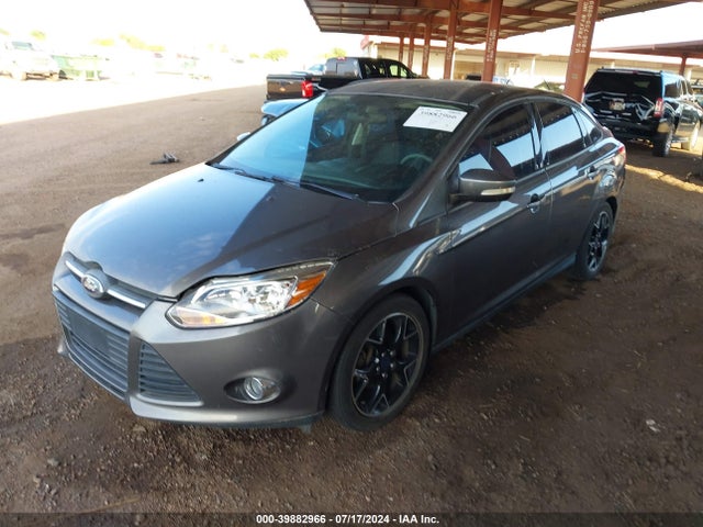Ford FOCUS SE 2014 1FADP3F27EL118324 Image 2