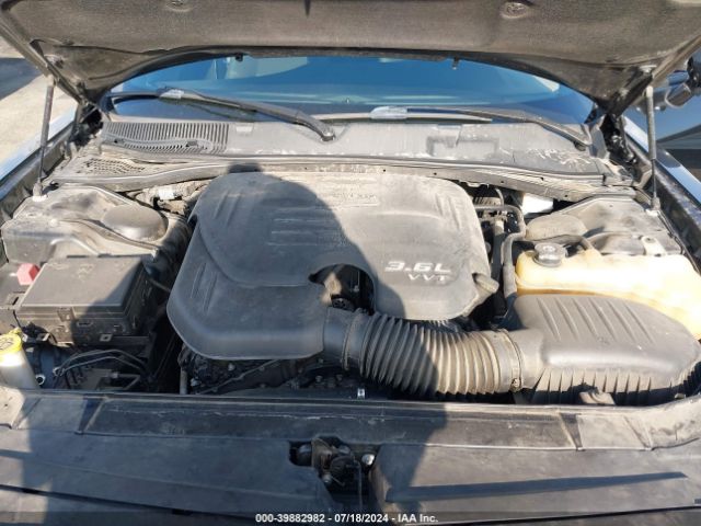 2C3CDZJG9KH540435 Dodge Challenger Gt