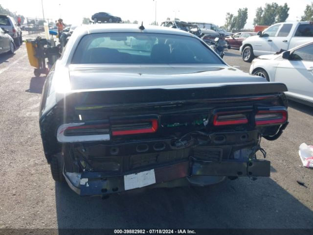 2C3CDZJG9KH540435 Dodge Challenger Gt