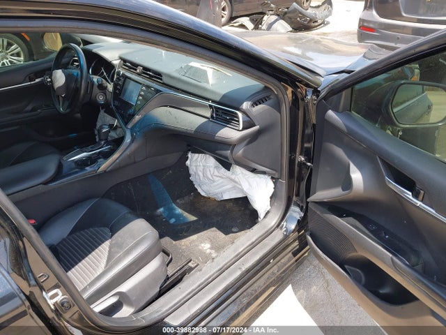 Toyota CAMRY SE 2018 4T1B11HK8JU083247 Image 5