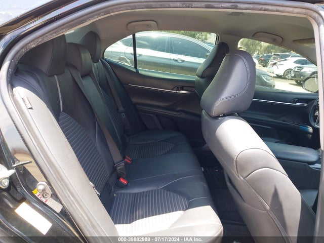 Toyota CAMRY SE 2018 4T1B11HK8JU083247 Image 8