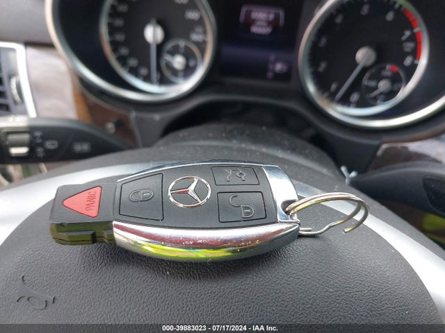4JGDA5JB4FA464435 Mercedes-Benz ML 350