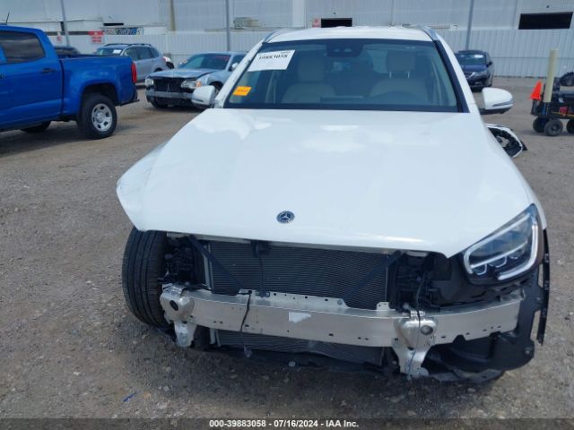 W1N0G8DB7NV391219 Mercedes-Benz Glc 300 Suv