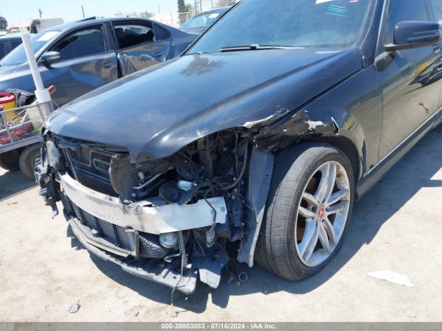 WDDGF4HB8ER320346 Mercedes-Benz C 250 Luxury/sport