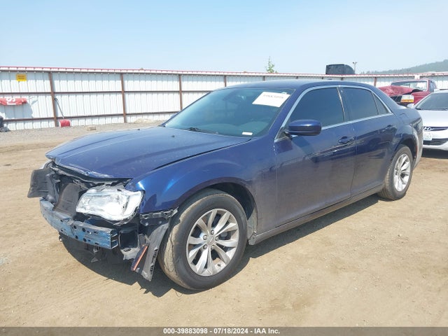 2C3CCAAG2FH808204 Chrysler 300 Limited