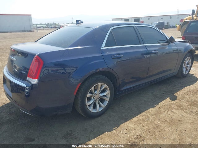 2C3CCAAG2FH808204 Chrysler 300 Limited