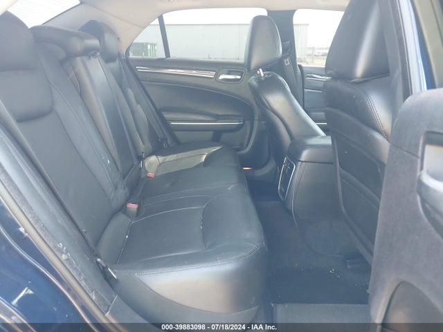 2C3CCAAG2FH808204 Chrysler 300 Limited