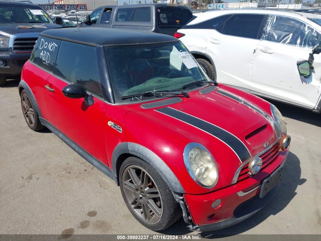 2006 MINI COOPER S WMWRE33556TL19805 Photo 0