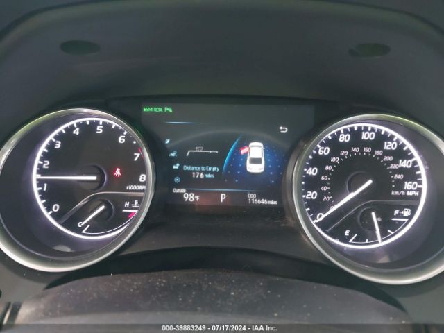 4T1B11HK1JU002184 Toyota CAMRY XLE
