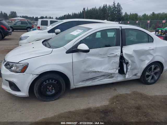 Chevrolet Sonic Premier Auto 2018 1G1JF5SB1J4105504 Image 6