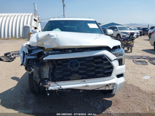 Toyota Sequoia Platinum 2023 7SVAAABAXPX014850 Image 13