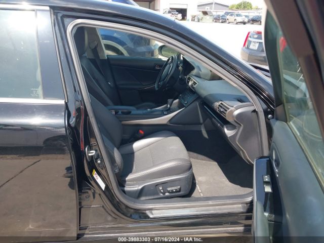 JTHBA1D24G5025616 Lexus IS 200T