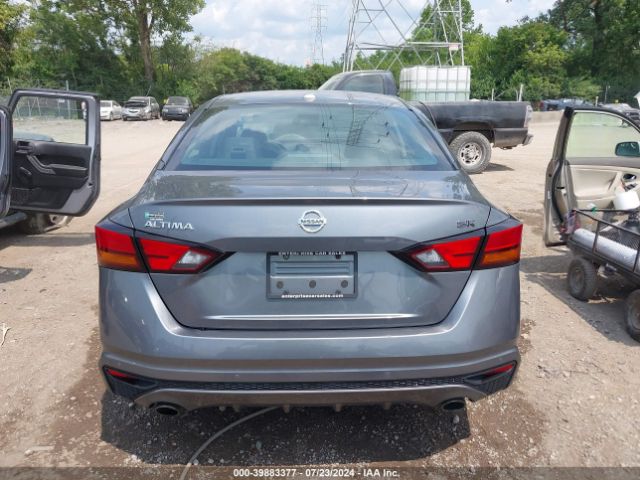 1N4BL4CV9MN338123 Nissan Altima Sr Fwd