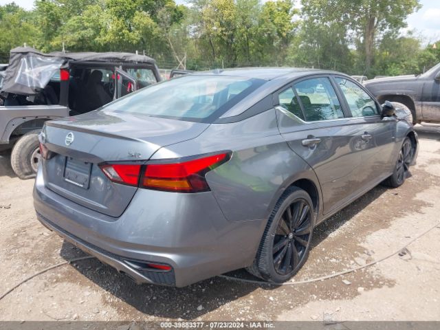 1N4BL4CV9MN338123 Nissan Altima Sr Fwd