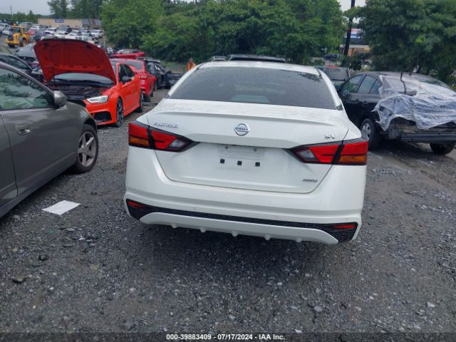 1N4BL4DW6NN364185 Nissan Altima Sv Intelligent Awd