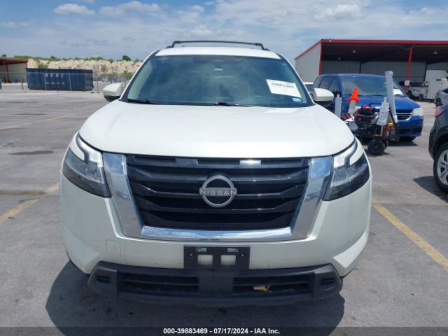 5N1DR3BA4NC235792 Nissan Pathfinder Sv 2wd