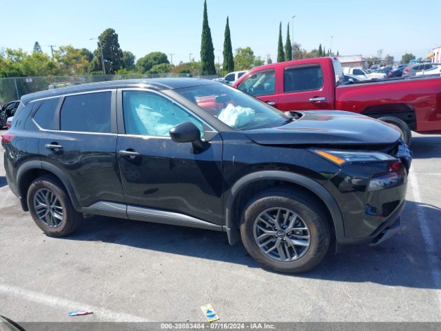 5N1BT3AA5PC758249 Nissan Rogue S Fwd