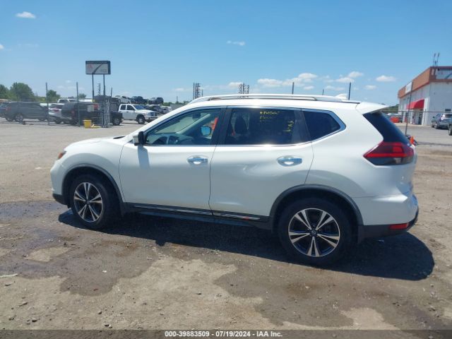 JN8AT2MV5JW304361 Nissan Rogue Sl