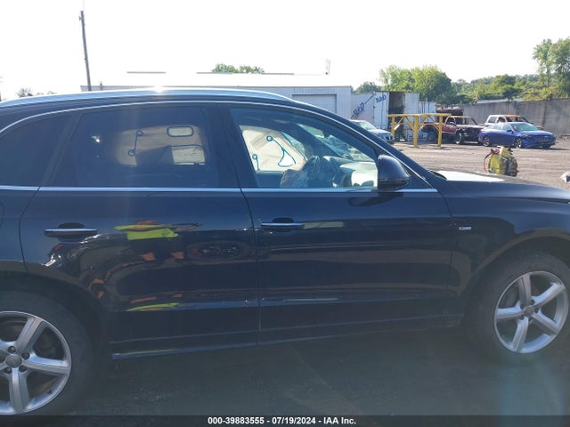 Audi Q5 2.0t Premium 2017 WA1M2AFP9HA095681 Image 13