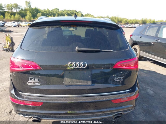 Audi Q5 2.0t Premium 2017 WA1M2AFP9HA095681 Image 16