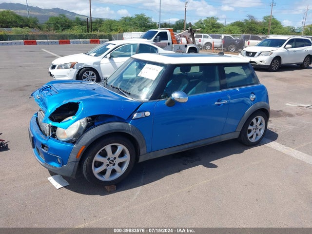 2007 MINI COOPER S WMWMF73537TV31294 Photo 1