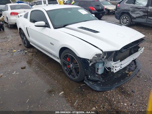 2014 1ZVBP8CF9E5303935 main image