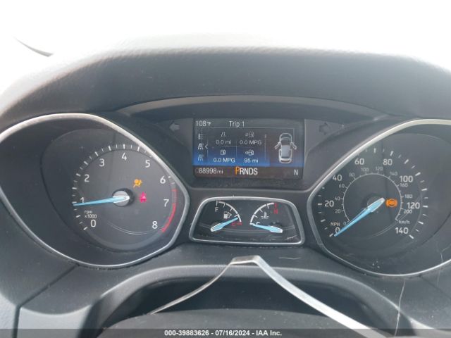 1FADP3M2XJL203624 Ford FOCUS SEL
