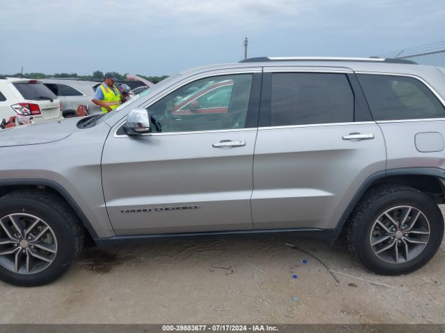 1C4RJEBG1JC142143 Jeep Grand Cherokee Limited 4x2
