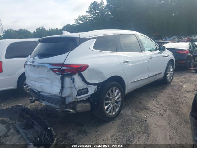 5GAERBKW8MJ173131 Buick Enclave Fwd Essence