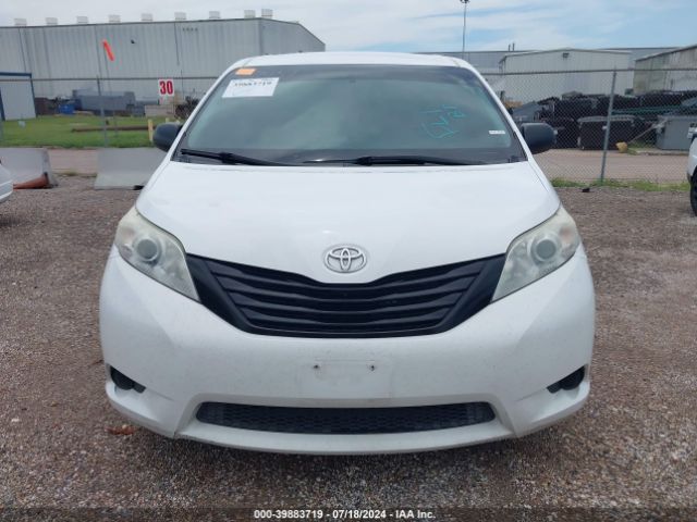 5TDZK3DC3GS761877 Toyota Sienna L 7 Passenger