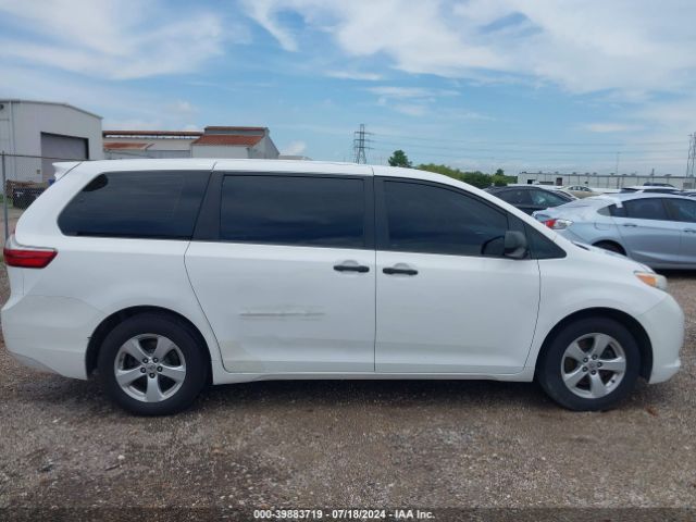 5TDZK3DC3GS761877 Toyota Sienna L 7 Passenger