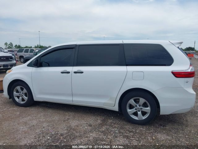 5TDZK3DC3GS761877 Toyota Sienna L 7 Passenger